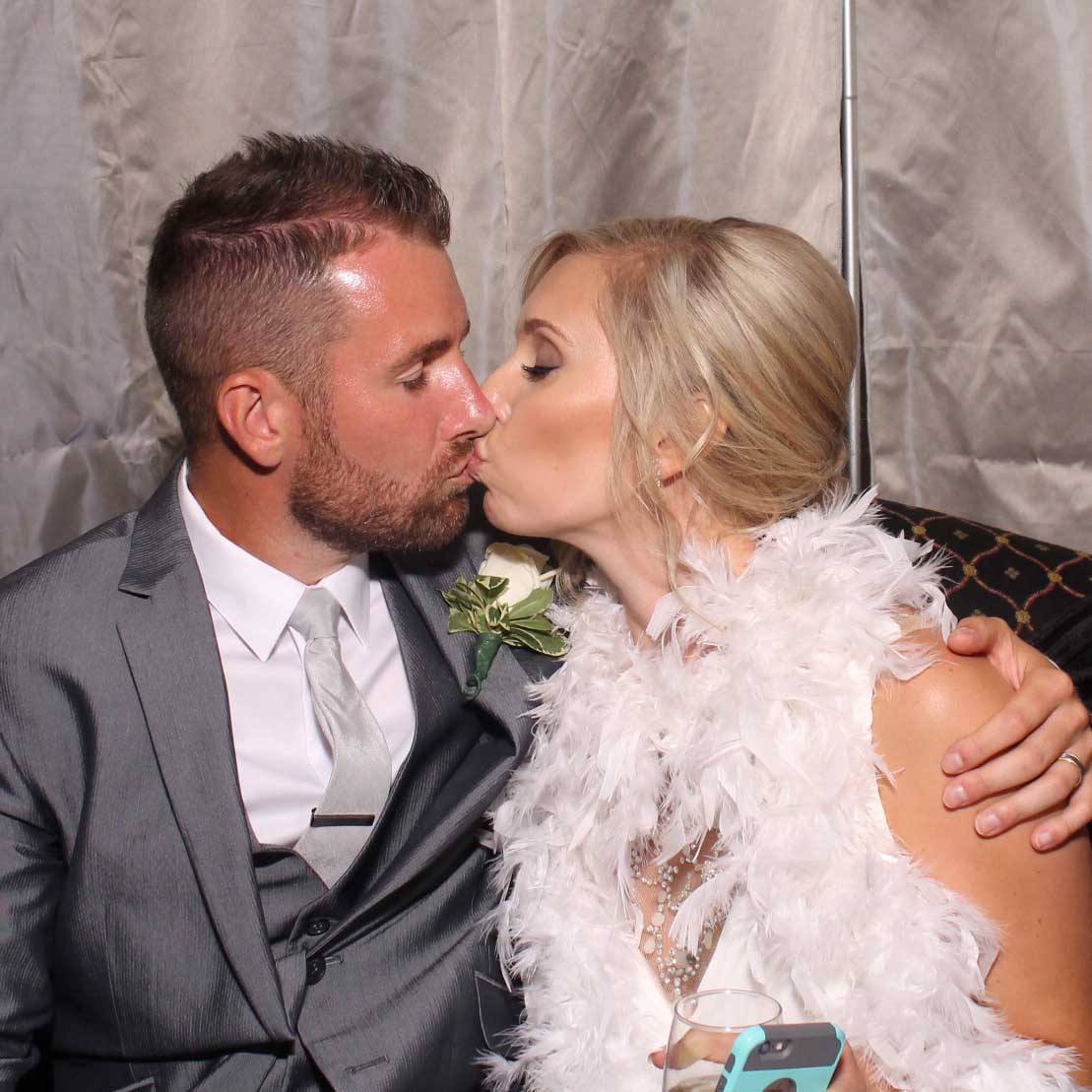 Wenning Entertainment | Pittsburgh Photo Booth