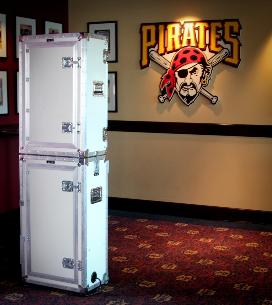 Wenning Entertainment Photo Booth Pittsburgh Pirates