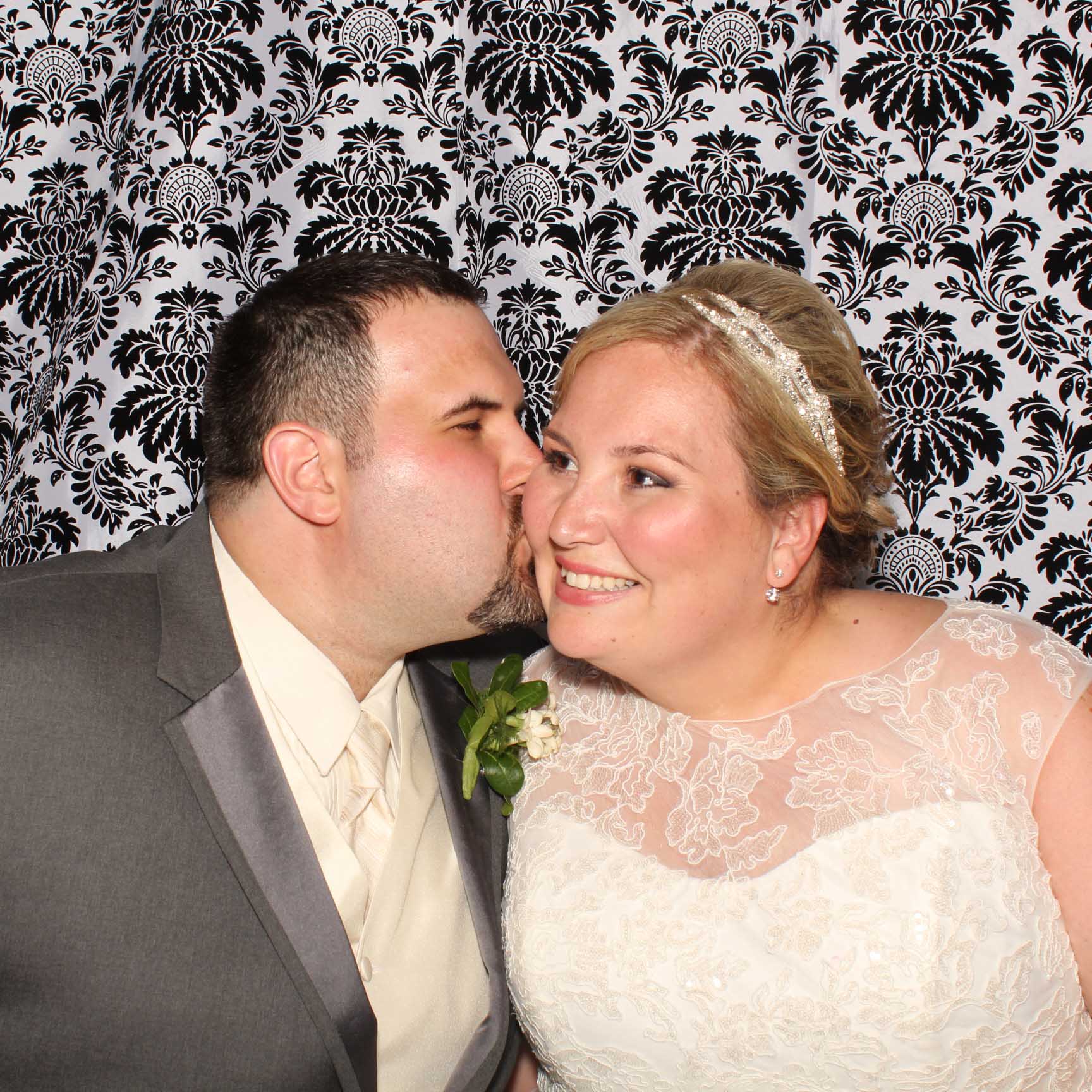 Wenning Entertainment | Pittsburgh Photo Booth